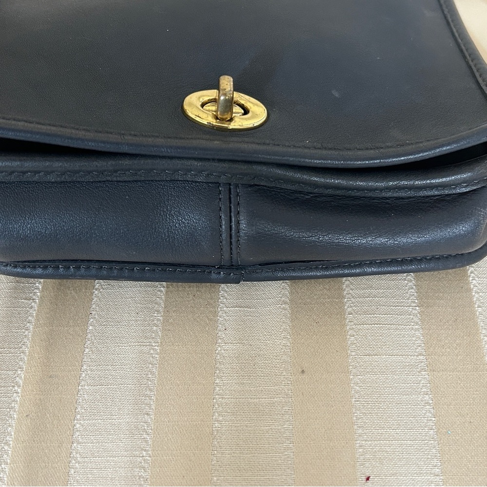 Coach Blue Leather Pouch crossbody vintage Bag - Picture 3 of 7